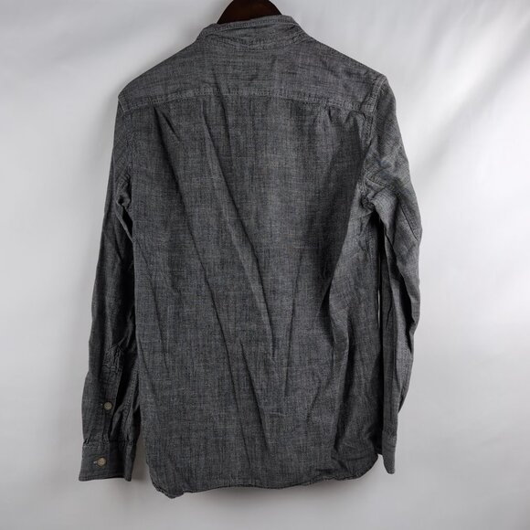 Vintage J. Crew Men's Gray Chambray Button Up Long Sleeve Shirt Pockets, Small - Picture 2 of 8